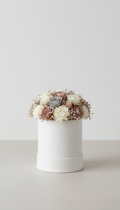 Porcelain mist mini posy